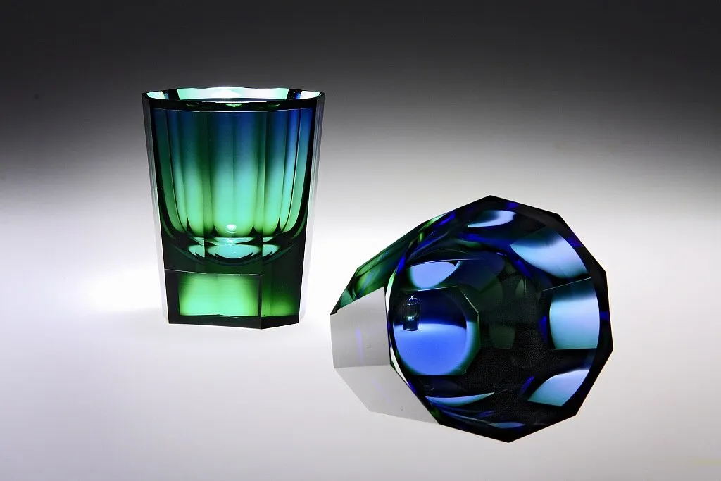 EmeraldGema glass – 4